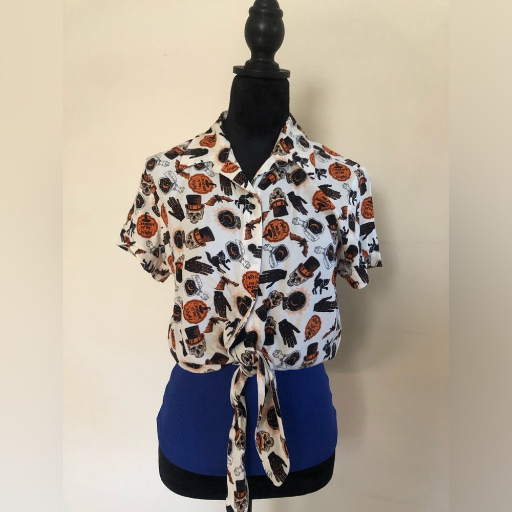 Rockabilly style button up tie front Halloween occult blouse, size medium